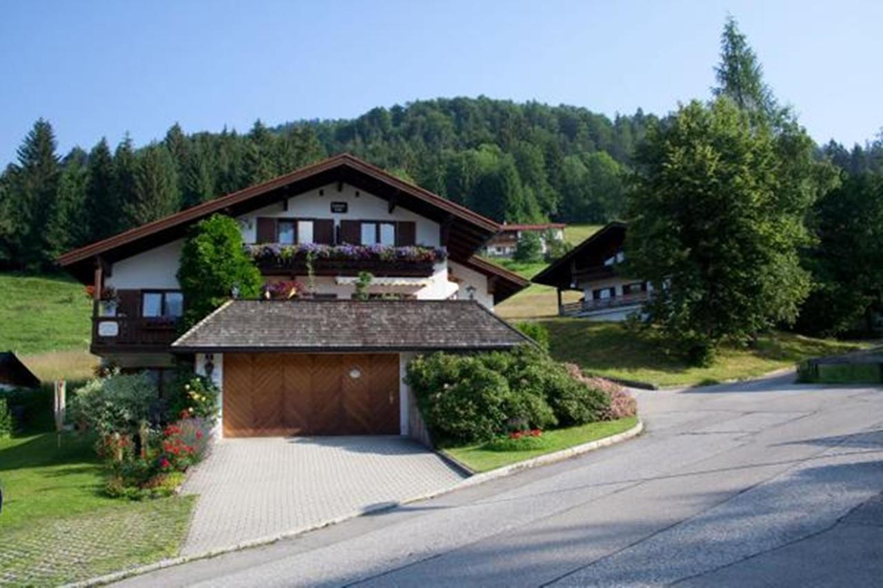 Haus Christl Reit Im Winkl, Kostenloser Parkplatz, 5 Minuten Zum Ortszentrum, Ruhige Lage, Wlan Luaran gambar